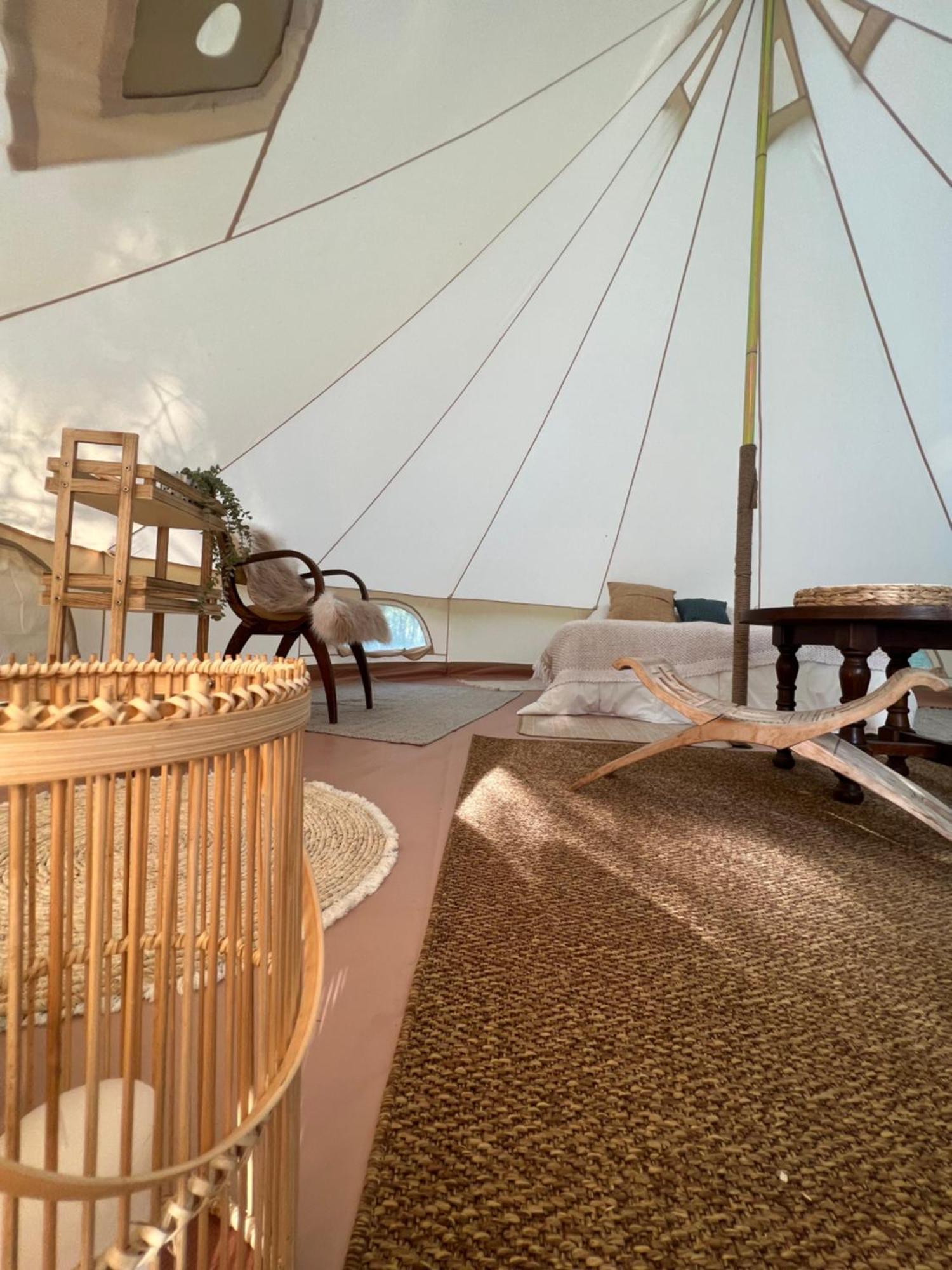 Tente Lodge En Pleine Nature Sumene Екстер'єр фото